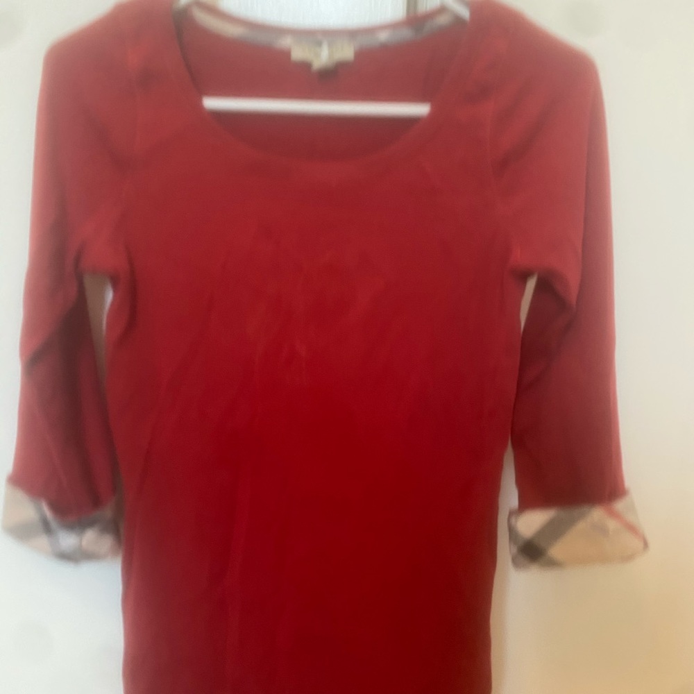 Burberry top authentic